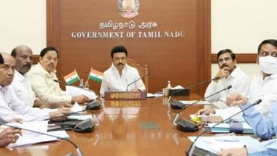 மலையேறும் ஸ்டாலின்.. ரெடியான அமைச்சரவை பட்டியல்? மருமகன் தயவை நாடும் ஜூனியர்கள்! சிக்கலில் சீனியர்ஸ் 