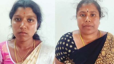 தர்மபுரி பரிமளா வீட்டில் டக்னு நுழைந்த அரசு ஆபீசர்ஸ்.. 47 வயசு சாந்தி கிட்ட அபார்ஷன் மாத்திரை? ஷாக்