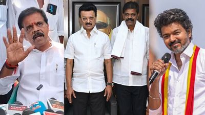 அரசியல் சதுரங்கத்தில் தோற்றுவிட்டேன்.. திமுகவில் இருந்து விலகியது ஏன்? விஜய் மாஜி மேனேஜர் விளக்கம்