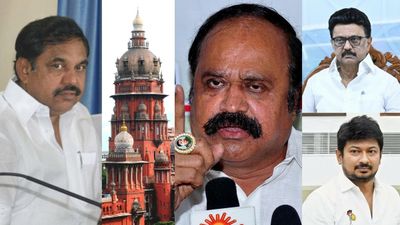 ஸ்டாலின்- உதயநிதியை பற்றியா பேசுறீங்க? எடப்பாடிக்கு எதிராக உயர்நீதிமன்றத்துக்கு போன புகழேந்தி