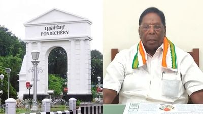 புதுச்சேரியில் இனி இந்தி கட்டாயம்! பிரெஞ்சு மொழி நீக்கத்திற்கு எதிராக வெடிக்கும் மிக பெரிய போராட்டம்
