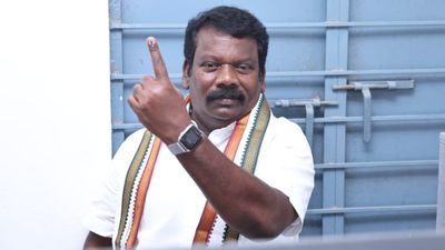  இன்று காலை 11 மணிக்கு ரெடியா..? ஐடி ரெய்டு பற்றி ஆதாரங்களை வெளியிடும் செல்வப்பெருந்தகை!