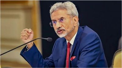 ஈரான் உட்பட.. 3 நாட்டு தலைவர்களுடன் பேசிய ஜெய்சங்கர்.. திடீரென நள்ளிரவில் பறந்த அழைப்பு!