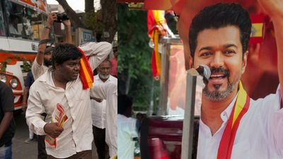 வந்தவாசியில் தவெக வேட்பாளர் விரட்டியடிப்பு! ஜனநாயகன் படத்தால் கொந்தளித்த இஸ்லாமியர்கள்!