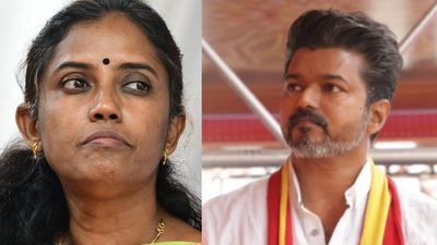 தவெக ஆட்சி.. இதெல்லாம் ரொம்ப தப்புங்க! ஆக்சிஸ் மை இந்தியாவின் பிழை! கேள்விகளை அடுக்கும் ஜோதிமணி! 