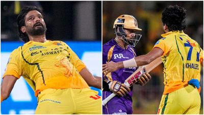 ஒரு வழியாக ஃபார்முக்கு வந்த கலீல் அஹ்மத்.. பவர் பிளேவிலேயே 11 டாட் பால்.. நிம்மதியடைந்த சிஎஸ்கே!