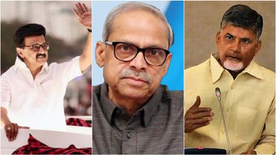 மிட்நைட்டில் 4%வாக்குப் பதிவு? 'ஆந்திரா' பாணியில் தேர்தல்? எச்சரித்த நிர்மலா கணவர் 