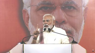 திமுகவினரை பார்த்தால் விடாதீர்கள்.. கோவை பொதுக்கூட்டத்தில் தமிழக மகளிருக்கு மோடி போட்ட கண்டிஷன்