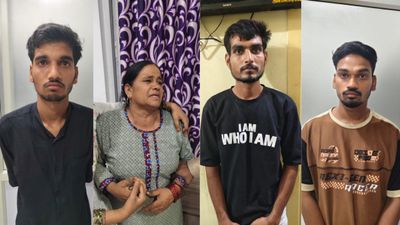 உபி பெண்ணுக்கு ஓசூரில் காதல்.. ஆத்திரத்தில் குடும்பத்தினர் எடுத்த முடிவு! சினிமாவை மிஞ்சிய சம்பவம்!