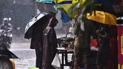  வெயிலுக்கு பிரேக்.. தமிழ்நாட்டில் இன்று வெளுக்கப்போகும் மழை.. எங்கே? வானிலை மையம் கொடுத்த அப்டேட்!