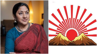 மகளிர் உரிமை தொகை ரூ.2 ஆயிரம், ரூ.8,000 கூப்பன் வாக்குறுதிகள் என்னை கவர்ந்தது.. நடிகை ரோகிணி!