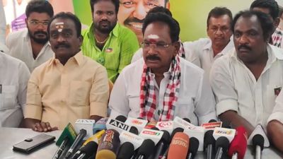 Sellur Raju: பாஜகவுடன்தானே? பாகிஸ்தானுடனா கூட்டணி வைத்தோம்? ஆவேசமான செல்லூர் ராஜு!