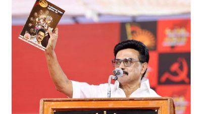 5 ஆண்டுகளில் 5 லட்சம் MSME நிறுவனங்கள்! பெண்களுக்குக் கடன் உதவி! கவனம் பெறும் திமுகவின் வாக்குறுதி