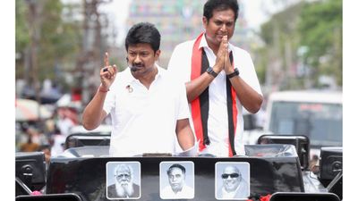  மீண்டும் டிஆர்பி ராஜா அமைச்சர்..? கோரஸாக வந்த குரல்.. பிரச்சாரத்திலேயே உறுதி கொடுத்த உதயநிதி!