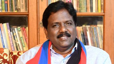 அமைச்சரவையில் இட ஒதுக்கீடு வேண்டும்.. தேர்தல் நேரத்தில் விசிக எம்.பி எழுப்பிய ‘மேஜர்’ கோரிக்கை!