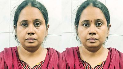 வேளச்சேரி பிரபல மால் கழிவறையில் பெண் வங்கி அதிகாரி.. 2 கிலோ தங்கம்.. பழான தந்திரம்