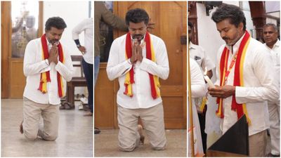  திருச்சியில் உள்ள சர்ச்சில் திடீரென முட்டிப் போட்டு பிரார்த்தனை செய்த விஜய்.. பின்னணி என்ன?