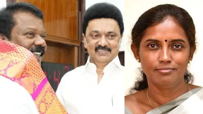 காங்கிரஸ் வேட்பாளர் தேர்வில் பெரும் முறைகேடு.. சர்வே என்ற பெயரில் ஊழல்.. ஜோதிமணி பரபர குற்றச்சாட்டு