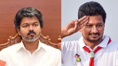 சிங்கப்பெண் நிகழ்ச்சியும் தள்ளி வச்சுட்டீங்க.. சட்டம் ஒழுங்குக்கும் அவகாசம் வேணுமா? விஜய்யை விமர்சித்த உதயநிதி