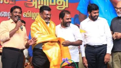 நீர் அடித்து நீர் விலகுமா? பனையூர் பாபு விலகல்! முடிவை மதிக்கிறேன்! ஆனால்.. சிந்தனை செல்வன் அட்வைஸ்!
