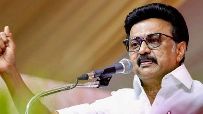 ஆட்சியைப் பிடிக்க.. திமுகவின் ரகசிய 'பிளான் B' மற்றும் 'பிளான் C'.. ரிசல்ட் நேரத்தில் அதிரடி வியூகம் 