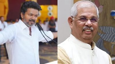 ஆட்டுக் தாடியா ஆளுநர்? கடைசி நேரத்தில் ’பவரை’ காட்டி.. விஜயை அலற விட்ட அர்லேகர்! உச்சகட்ட பரபரப்பு! 