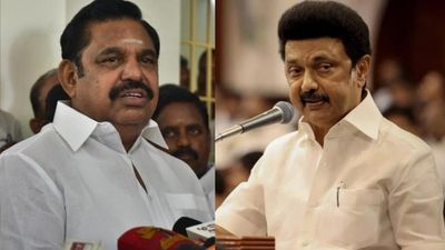 திமுக ஆதரவுடன் அதிமுக ஆட்சியா? இந்த 5 விஷயங்களை கவனிச்சீங்களா.. திரைமறைவில் நடக்கும் வேலை