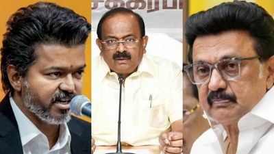 விஜய்க்கு திமுக குடைச்சல்.. சபாநாயகர் தேர்தலில் சக்கரபாணியை நிறுத்த திட்டம்! ஜெயித்தால் அவ்வளவு தான்