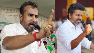 ஓங்கியது எஸ்பி வேலுமணி கை.. 25க்கு 22 என உடைந்த அதிமுக! சைலண்டாய் சம்பவம் செய்த விஜய்! அடுத்து என்ன?