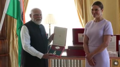 பிரதமர் நரேந்திர மோடிக்கு உட்சபட்ச கவுரவம்! மிக உயரிய விருதை வழங்கிய ஸ்வீடன்! வரலாற்று சாதனை