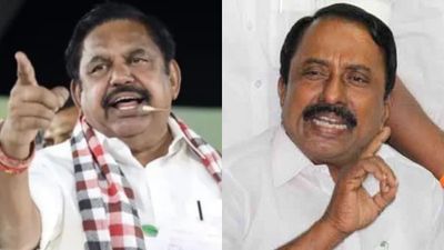 வஞ்சத்தில் வீழ்ந்த அதிமுக மாஜிகள்.. வஞ்சகர் செங்கோட்டையனா? இது லிஸ்ட்லயே இல்லையே! உடைந்த சீக்ரெட்! 