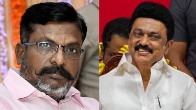 கூண்டோடு காலியாகிறது.. விசிக டாப் தலைகள் மொத்தமாக திமுகவில் ஐக்கியம்? சில்லு சில்லாக சிதறுது!