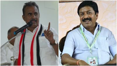 சிவி சண்முகம் எங்களுடன் தான் இருக்காரு.. அதிமுகவில் கருத்து வேறுபாடு சரியாகிவிட்டது.. எஸ்பி வேலுமணி!
