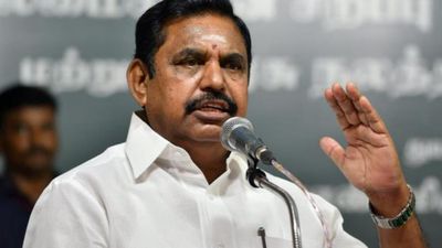 எடப்பாடி பழனிசாமி இந்த அதிர்ச்சியை தாங்குவாரா? மேலும் 3 அதிமுக எம்எல்ஏக்கள் ராஜினாமா?