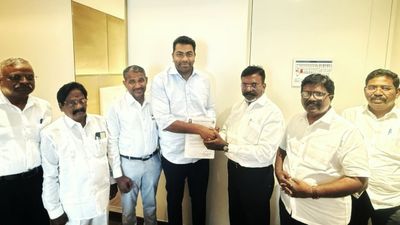 “இப்போதைக்கு அமைச்சரவையில் விசிக சேரவில்லை.. திருமாவளவன் துணை முதல்வராக வேண்டும்”: வன்னி அரசு பேட்டி