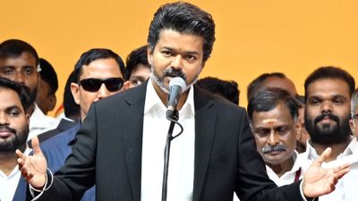 தவெக ‘நூலிழை மெஜாரிட்டி’.. திருப்பத்தூர் கேஸ்.. திமுக நினைத்தால் இப்போதும் விஜய்க்கு சிக்கல் தான்!