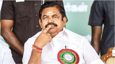 எஸ்.பி.வேலுமணி, லீமாரோஸ்.. மிஸ்ஸான 5 எம்எல்ஏக்கள்! எடப்பாடி பழனிசாமி அப்செட்!