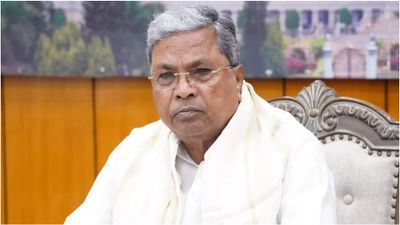 ராஜினாமா பண்ணிட்டா.. ஆட்டம் முடிஞ்சதுன்னு அர்த்தம் கிடையாது! எம்பி பதவியை உதறிய சித்தராமையா