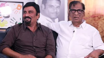 கே.ராஜன் மகன் இவர்தான்.. இயக்குநராக வெற்றி பெற்றவர்.. சபதம் போட்டு 15 ஆண்டுகள் பிரிந்திருந்தாராம்!