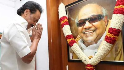  கொளத்தூர் தேர்தல் முடிவுகள் LIVE:  ஸ்டாலினுக்கு 2011 போல் சவாலா.. 2021 போல் ஈஸியாக இருக்குமா? 