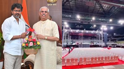 பதவியேற்கும் முன்பே சிஸ்டமை ‘க்ளீன்’ செய்த விஜய்.. நேரு ஸ்டேடியம் ‘சுத்தமோ சுத்தம்’.. ஒண்ணா ரெண்டா?