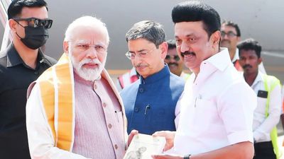 கழுத்தறுத்த காங்கிரஸ்..கூட இருந்து குழிபறித்த கூட்டணி! பாஜகவுக்கு பச்சை கொடி! ரூட்டை மாற்றும் திமுக?