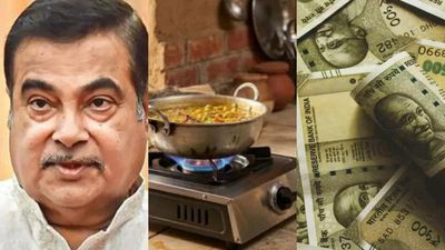 2 கேஸ் சிலிண்டர் வச்சிருக்கீங்களா.. எல்பிஜியை விட கம்மி காசு.. தூக்கி சாப்பிட வரும் எத்தனால் அடுப்பு