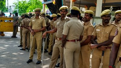 உளவுத்துறைக்கு வந்த ரகசிய தகவல்.. உடனே கிளம்பிய காவல்துறை..!