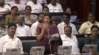 தவெக மீதான நம்பிக்கை வாக்கெடுப்பு.. பாமக விலகல்.. சௌமியா அன்புமணி அறிவிப்பு
