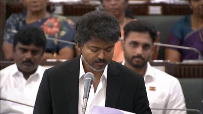 Horse Trading: எங்கள் அரசு குதிரை வேகத்தில் செயல்படும்! குதிரை பேரம் செய்யாது! முதல்வர் விஜய் பதில்