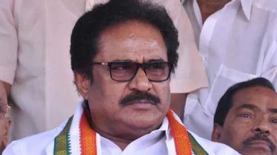 அவங்கவங்க வேலையை பார்ப்போம்..திமுக - காங்கிரஸ் சண்டை நல்லதுக்கில்லை! திருநாவுக்கரசர் சீரியஸ் அட்வைஸ்
