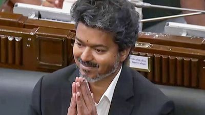 நாளை முதல் முறையாக டெல்லி செல்லும் முதல்வர் விஜய்! பயண திட்டம் என்ன? யாரையெல்லாம் சந்திக்கிறார்?