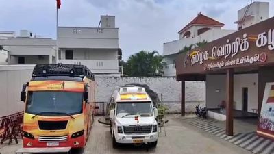 பனையூரில தங்கிய தவெக எம்எல்ஏக்கள் 10-க்கும் மேற்பட்டவர்கள் மாயம்.. இறுதியில் தெரிந்த உண்மை