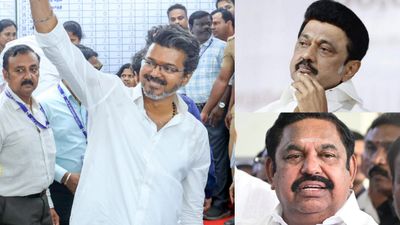 விஜய் தான் ‘டாப்’..ஸ்ட்ரைக்ரேட்டிலும் திமுக – அதிமுகவை பின்னுக்கு தள்ளிய தவெக! கவனிச்சீங்களா